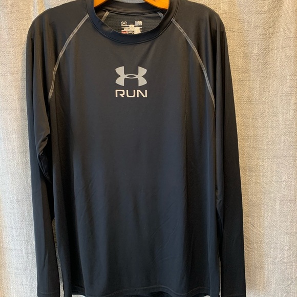 Under Armour Long Sleeve Tee - Picture 2 of 4